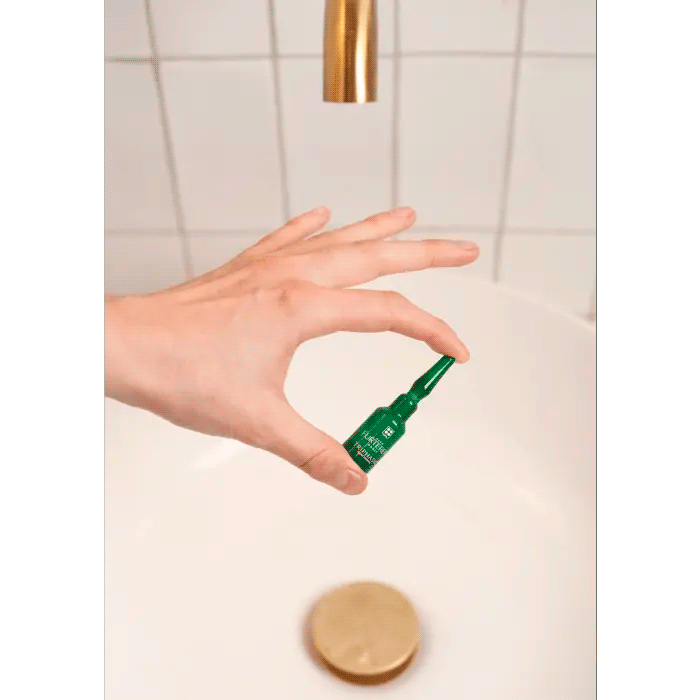 TRIPHASIC Reactional Комплекс проти раптового випадіння волосся 12х5 мл-Акційна ціна