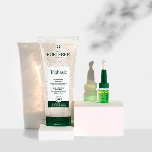 Triphasic Стимулюючий шампунь з ефірними оліями 100мл